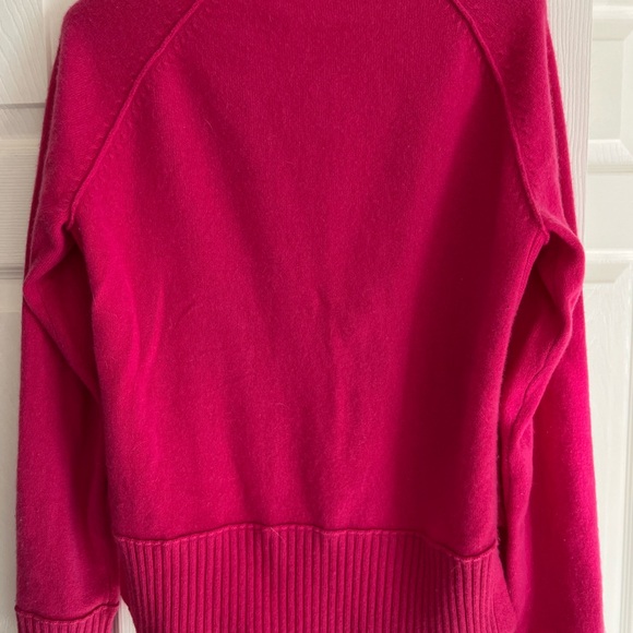 360 cashmere hot pink cashmere crewneck Sweater - Picture 3 of 6